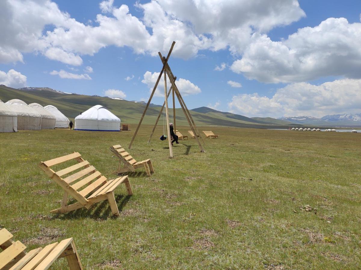 Yurt Camp Ali-Nur At Lake Song-Kol Юрточный Лагерь Али-Нур Озеро Сон-Куль Сон-Куль Кыргызстан Нарын Kyrgyzstan Naryn Zewnętrze zdjęcie