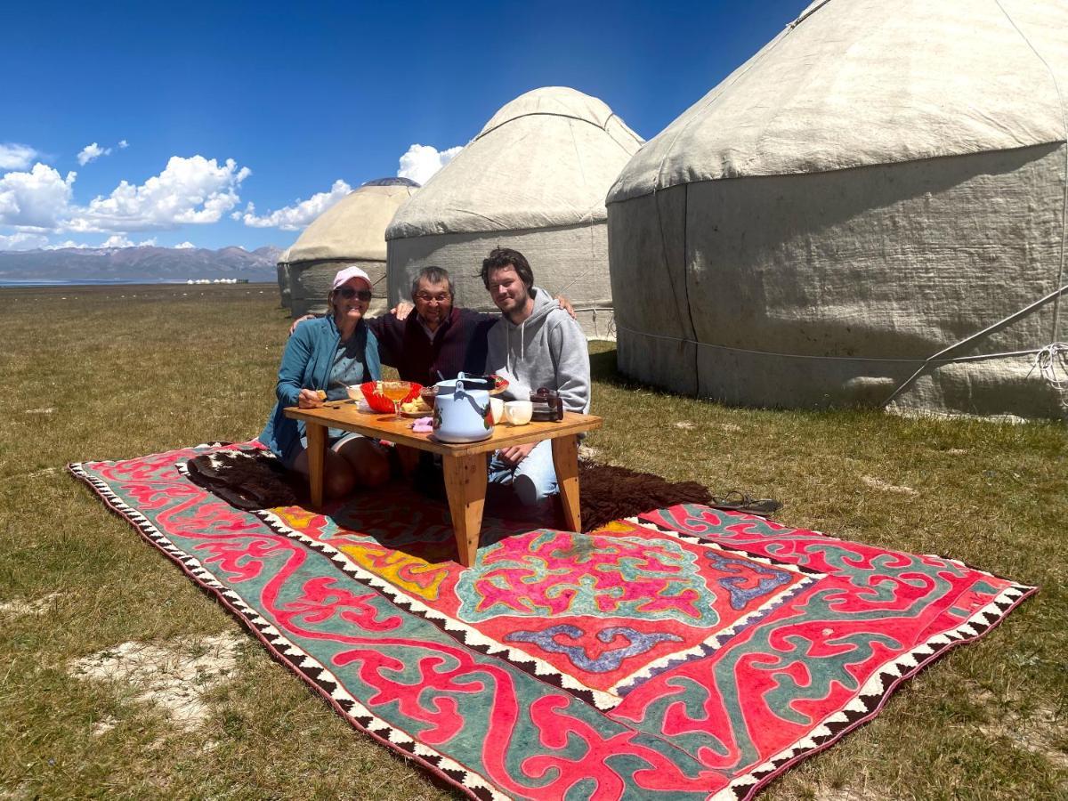 Yurt Camp Ali-Nur At Lake Song-Kol Юрточный Лагерь Али-Нур Озеро Сон-Куль Сон-Куль Кыргызстан Нарын Kyrgyzstan Naryn Zewnętrze zdjęcie