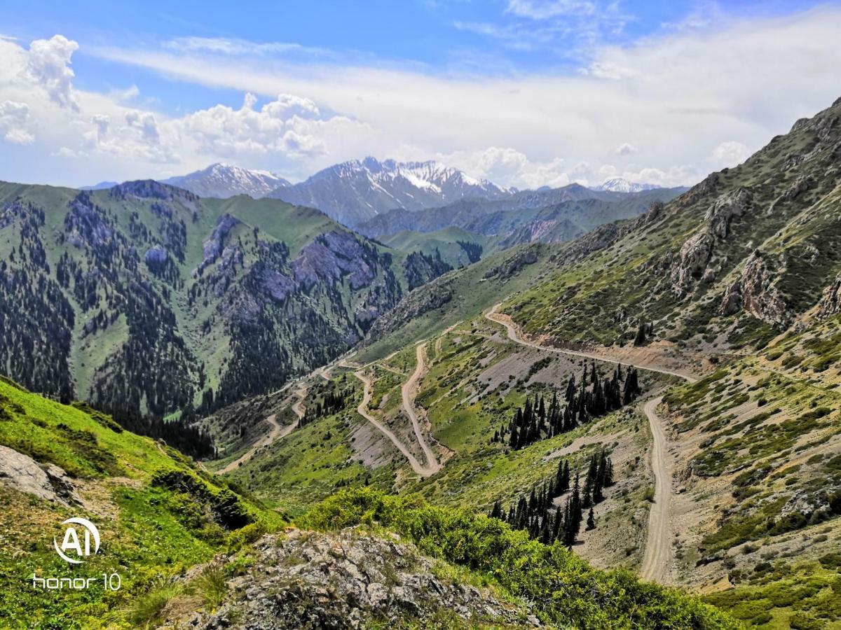 Yurt Camp Ali-Nur At Lake Song-Kol Юрточный Лагерь Али-Нур Озеро Сон-Куль Сон-Куль Кыргызстан Нарын Kyrgyzstan Naryn Zewnętrze zdjęcie